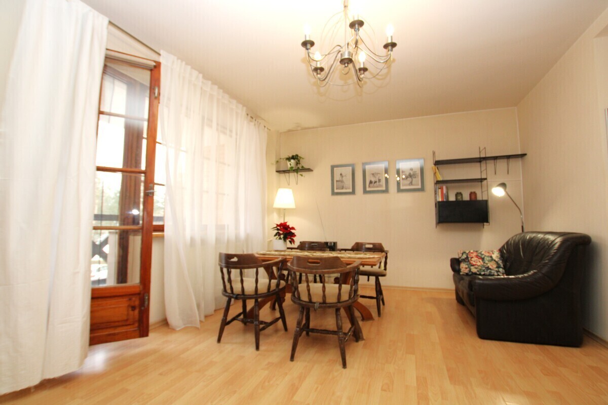 Elbląg NIERUCHOMOŚCI ANNA KRASZEWSKA&nbsp; Klimatyczne mieszkanie&nbsp; na Starym Mieście&nbsp; ul. Kumieli&nbsp;