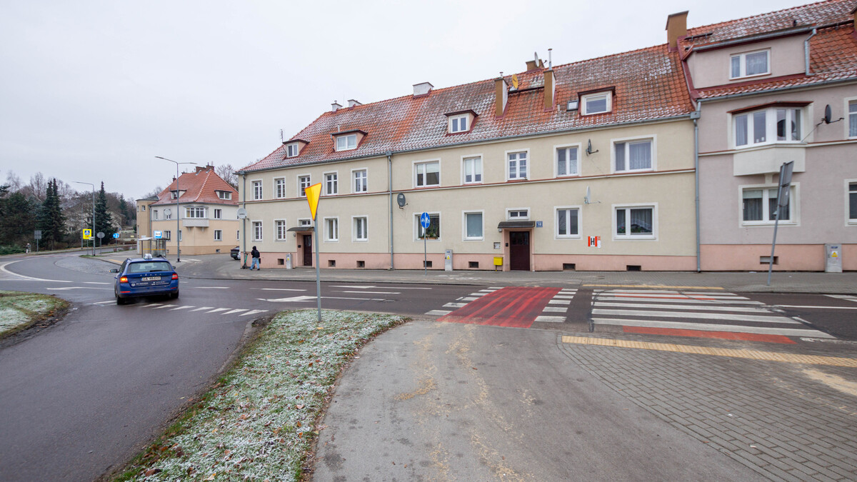 Elbląg * * * ABC NIERUCHOMOŚCI * * *NOWA CENA! DUŻE MIESZKANIE W ŚWIETNEJ LOKALIZACJI2 poje o pow. 57,68 m2, 1
