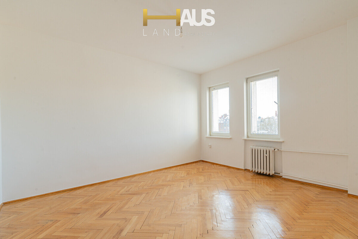 Elbląg ELBLĄG, PLAC SŁOWIAŃSKI POWIERZCHNIA 43,7 M22 POKOJE, OSOBNA KUCHNIA OGRZEWANIE Z