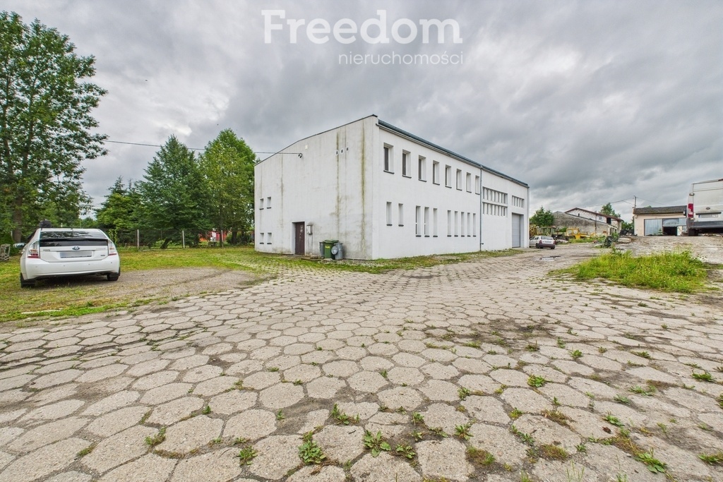 Elbląg FREEDOM NIERUCHOMOŚCISprzedam lokal użytkowy - Markusy.&nbsp;CENA DO NEGOCJACJI !!!Na sprzedaż funkcjonalna,