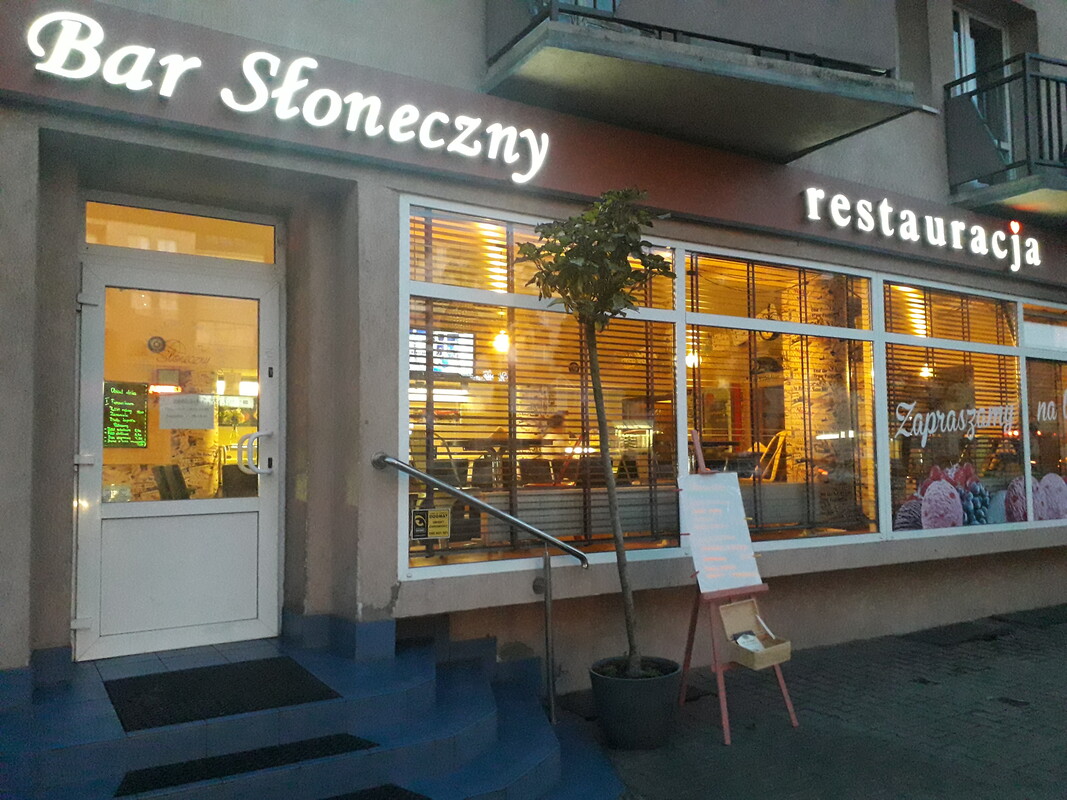 Elbląg Restauracja BAR SŁONECZNY (mamy czynne od 11.30-18.00 ) nawiążemy współpracę&nbsp; 1.&nbsp; pomoc&nbsp;