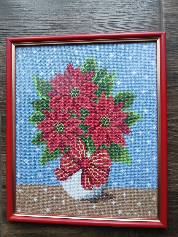 Elbląg Sprzedam obraz haftowany -haft krzyżaków-, obraz przedstawia gwiazde betlejemską (   kwiat ) w wazonie. wymiary