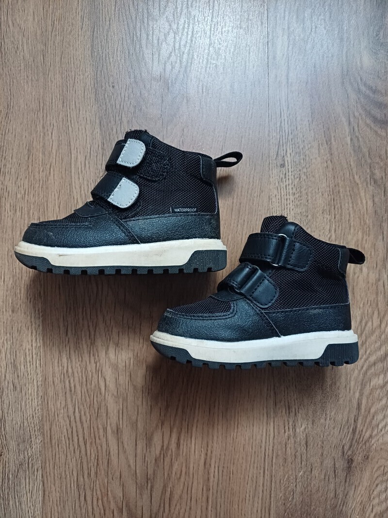 Elbląg Sprzedam buty, kozaczki, wodoodporne H& M, rozmiar 21 / 22,wkładka ok.12.5 cm, stan idealny