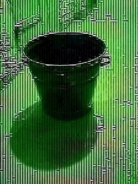 Elbląg Witam
Sprzedam kociołek emaliowany, z czasów PRL, kolekcja. Stan widoczny na zdjęciach.
Wymiary wysokość 37