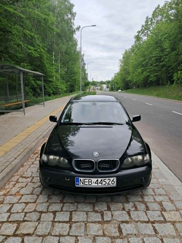 Elbląg Na sprzedaż BMW e46 318d 2004 rok 🚗BMW Seria 3 – Klasyczny sedan z 2004 roku, znany z solidności