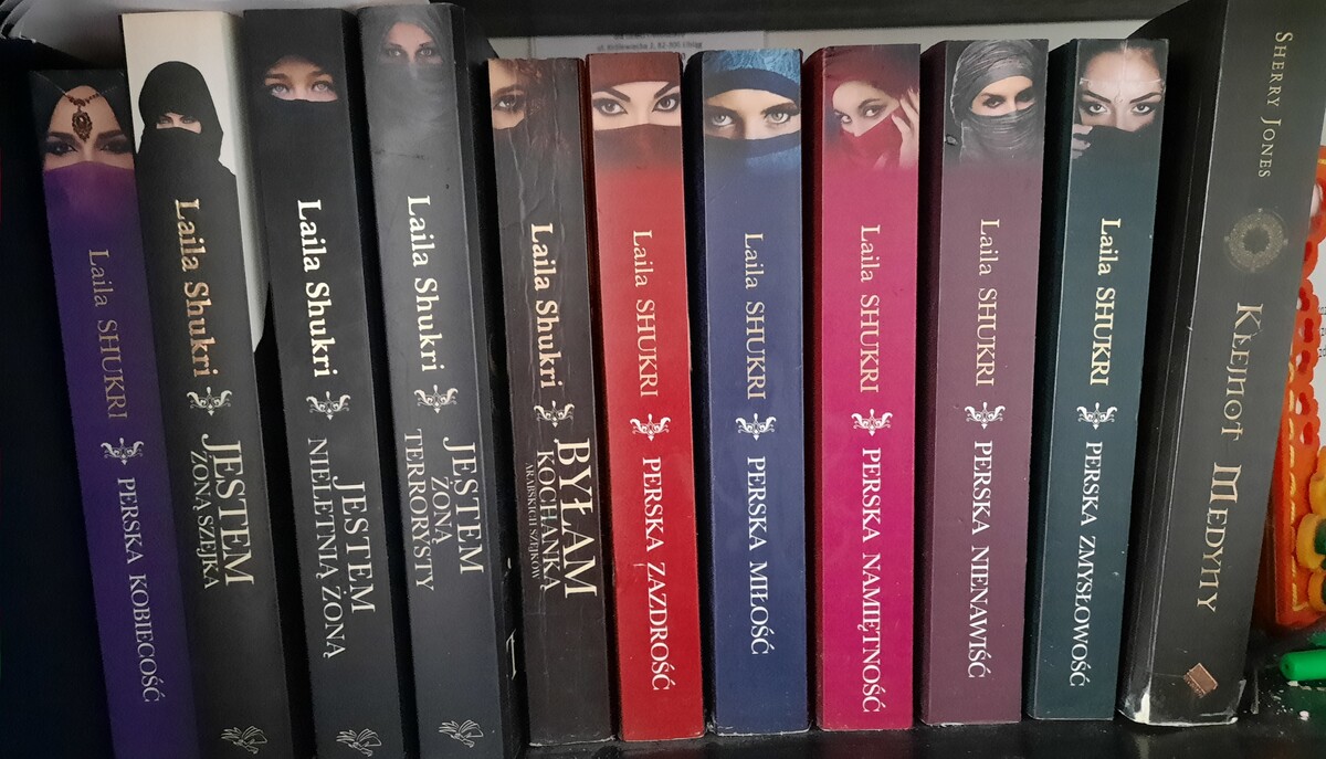 Elbląg Witam na sprzedaż książki ze zdjęcia 
Sprzedaje wszystkie nie na sztuki
Cena do małej negocjacji