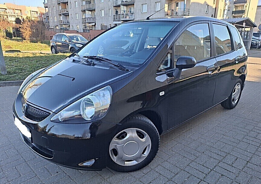 Elbląg HONDA JAZZ1.3 Benzyna2006 rokRozrząd na łańcuszkuprzebieg - 175 tyś. kmStan BDBOPŁATY&nbsp; na ROK