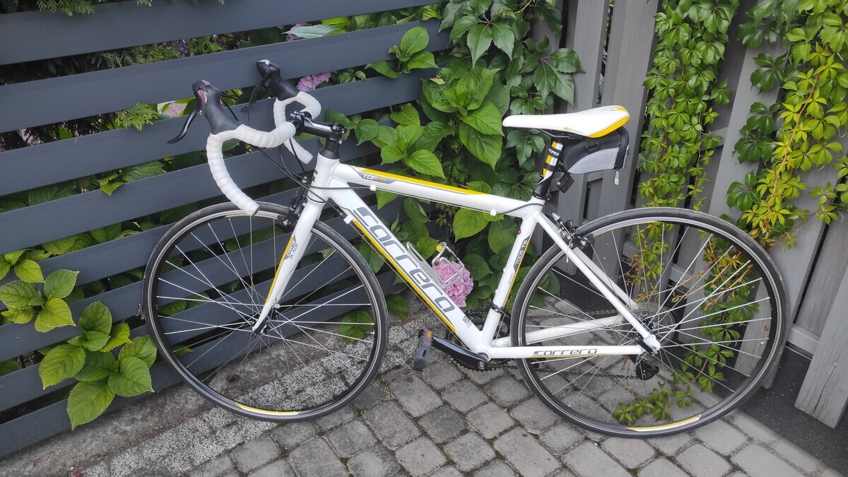 Elbląg Sprzedam rower szosowy Carrera7005 T6 kolor biały.
Stan bdb idealny dla osoby 160cm -170 cm.
Cena 950 zł.