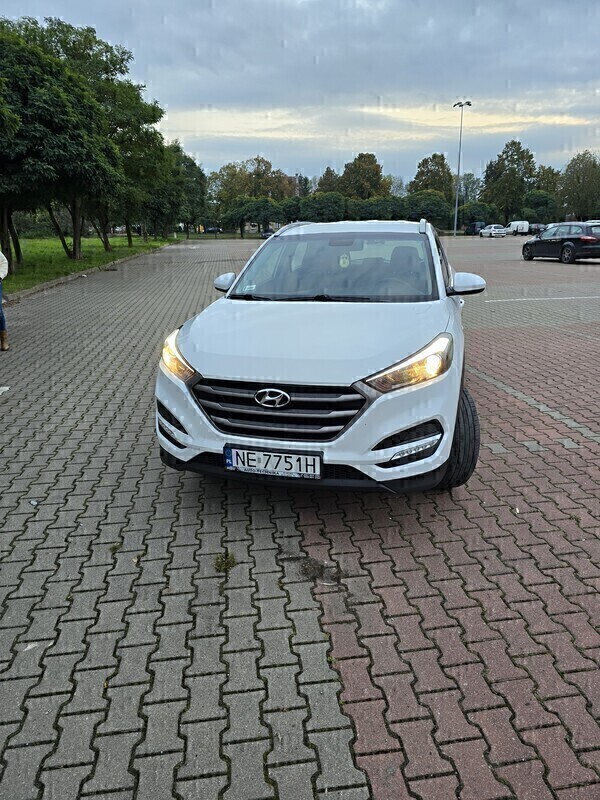 Elbląg Hyundai Tucson 1,6 benzyna  sprzedam