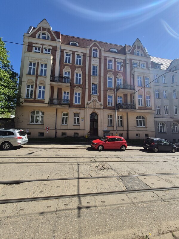 Elbląg Klimatyczne mieszkanie w kamienicy | 52 m&sup2; | Centrum Elbląga | ul. Królewiecka