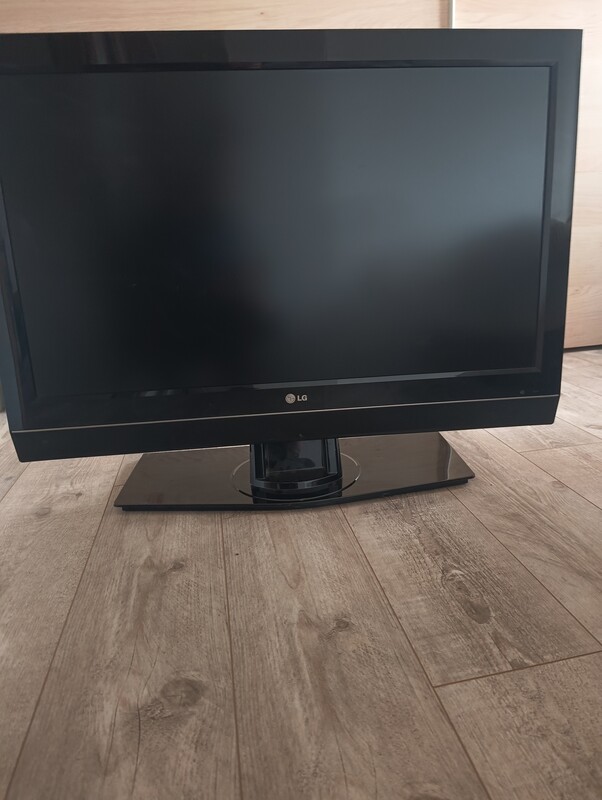 Elbląg Sprzedam telewizor LG 51 cali, lcd