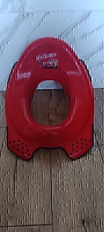 Elbląg Nakładka antypoślizgowa na sedes, poduszeczka- motylek z minky, kocyk błękitny, podest biały, opakowanie duże