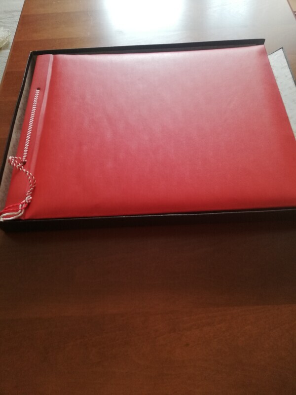 Elbląg Sprzedam album do zdjęć 36x46cm.