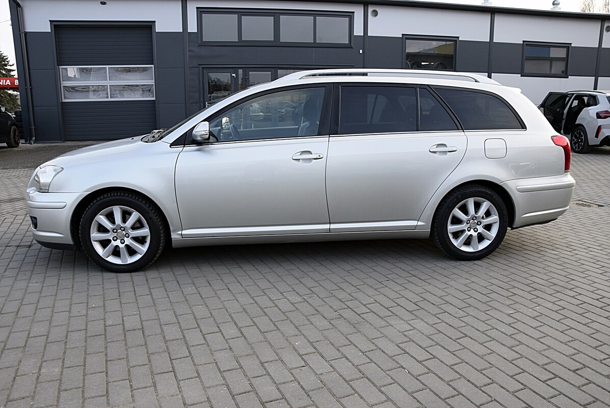 Elbląg 🚗 Sprzedam samochód osobowy Toyota Avensis 2.0 Diesel, rok produkcji 2007 🚗