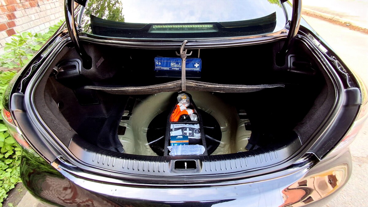 Elbląg SAAB 95 ng 2010r. 2.0 tid 160KM bogata wersja garażowany 1wł. skóra jasna, alu17, led, xenon, zadbany,