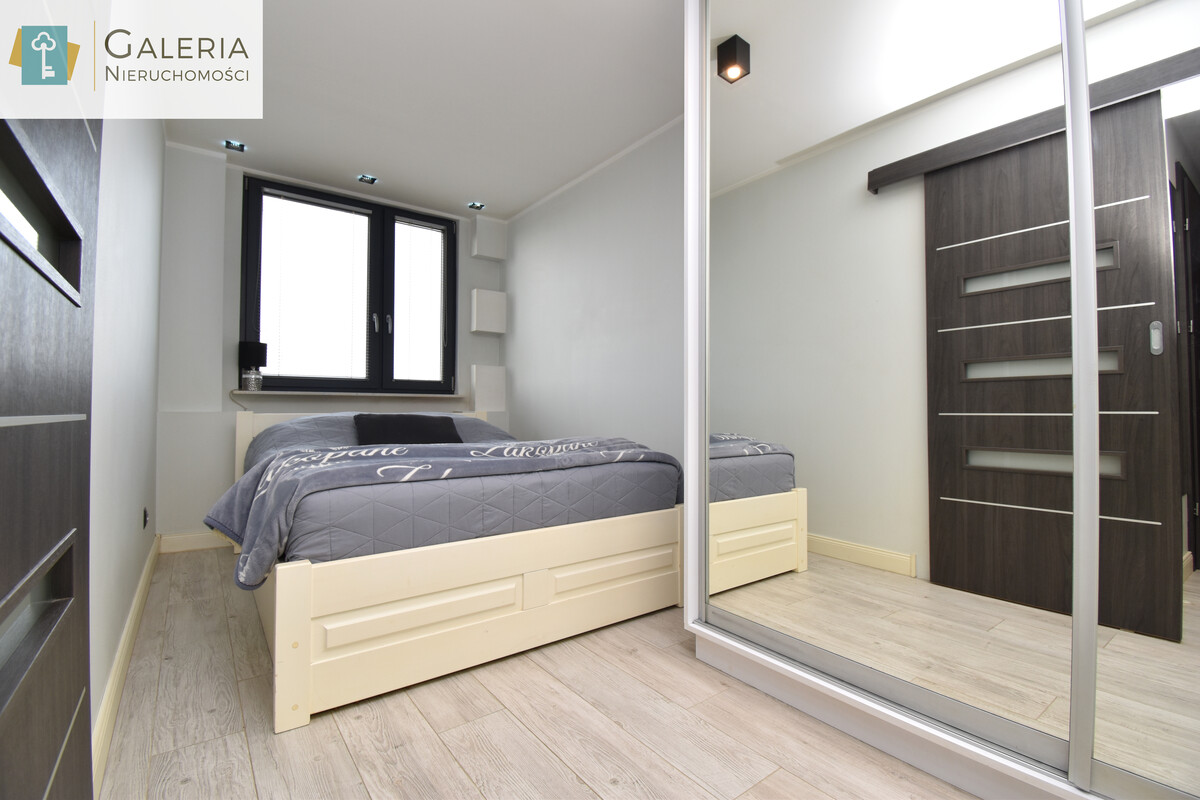 Elbląg GALERIA NIERUCHOMOŚCIZ pasji i miłości do nieruchomościNa sprzedaż: 2 pokoje przy rynkuul. Płk