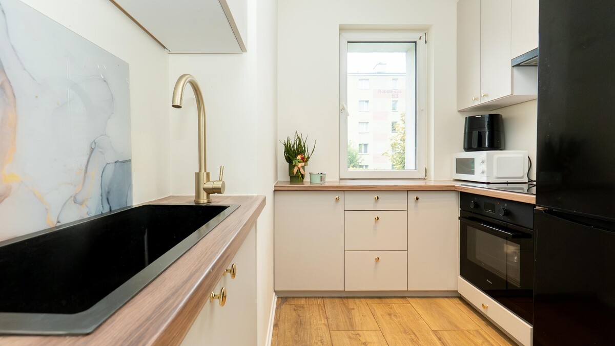 Elbląg   TO MY SPRZEDAJEMYNIERUCHOMOŚCI W TYM MIEŚCIEBIURO NIERUCHOMOŚCIAMERICAN HOMEFOR SALE - 3 POKOJE -