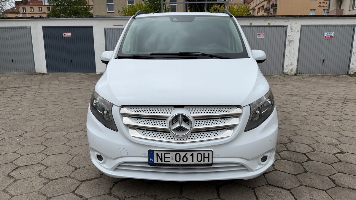 Elbląg Sprzedam swój samochód jakim jest Mercedes-Benz Vito , z silnikiem diesla o pojemności 2.2Auto w bardzo dobrym