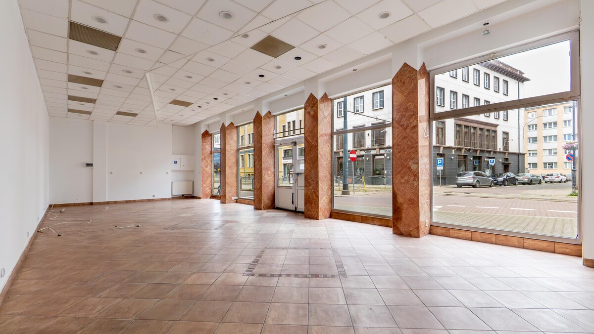 Elbląg TO MY SPRZEDAJEMYNIERUCHOMOŚCI W TYM MIEŚCIEBIURO NIERUCHOMOŚCIAMERICAN HOMEWYNAJMĘ - LOKAL - 1