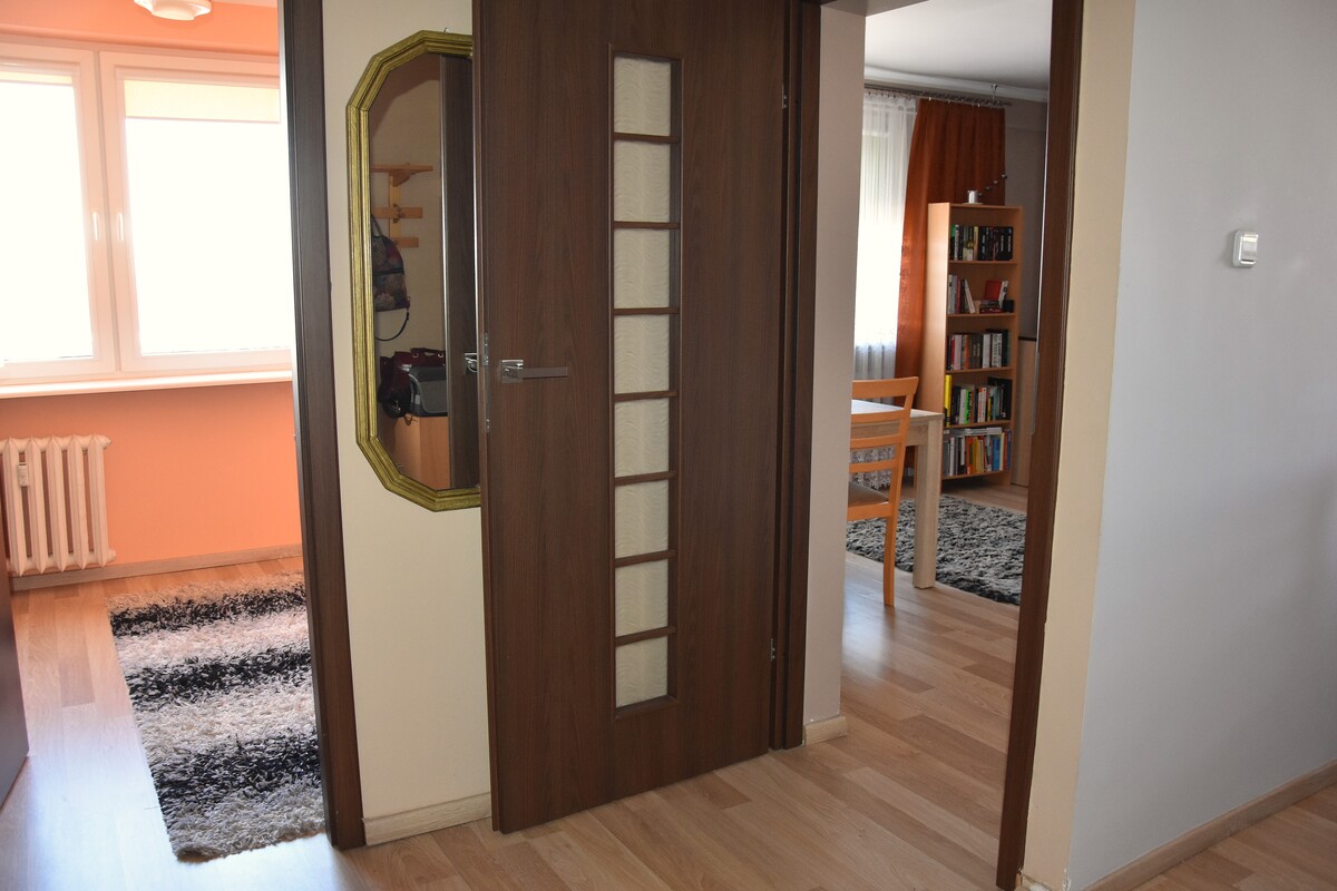 Elbląg REZERWACJAATUT NIERUCHOMOŚCI poleca z nową cenąMIESZKANIE z PIĘKNĄ PANORAMĄ MIASTA. Elbląg ul. Piechoty.