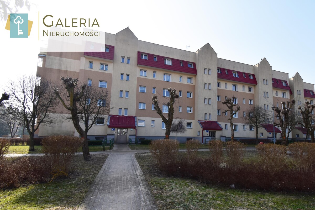 Elbląg GALERIA NIERUCHOMOŚCIZ pasji i miłości do nieruchomościNa sprzedaż: Trzy pokoje II piętro, Osiedle za