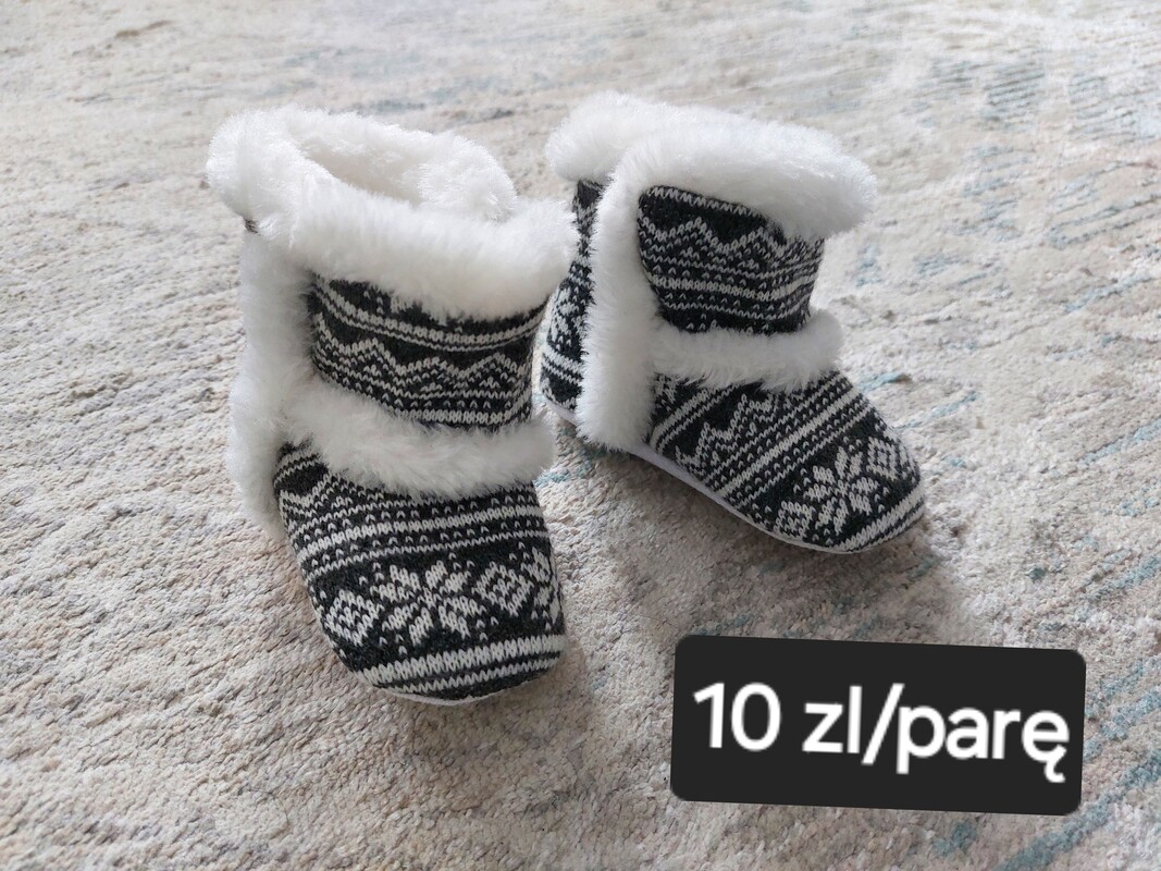 Elbląg Mam do sprzedania ubranka dla dziewczynki w rozmiarze 68 i 74.Stan bardzo dobry.
Cena i rozmiar jest określony