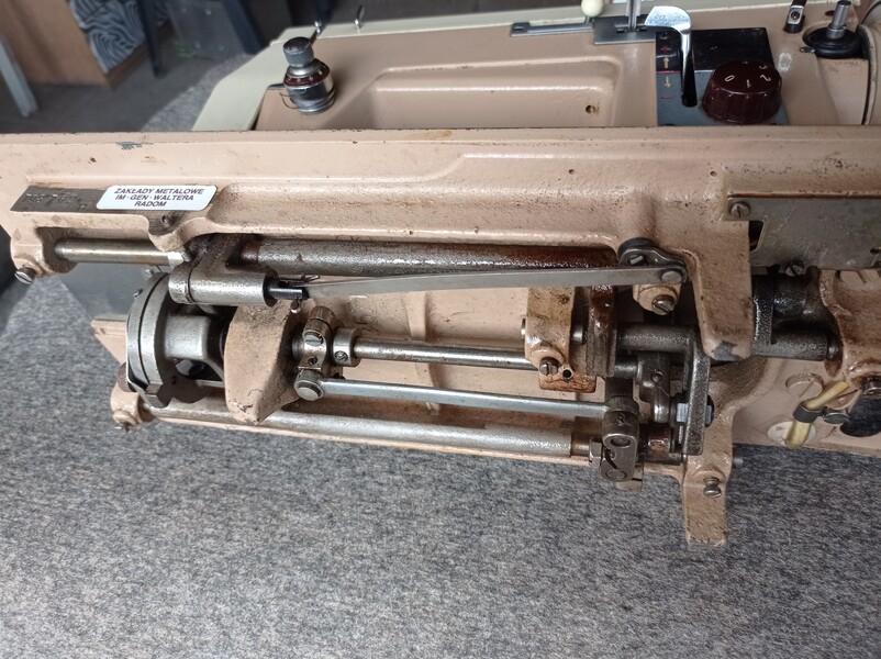 Elbląg Maszyna do szycie Walter. Stan widoczny na fotografiach. Sprzedaję samą maszynę ! Mam jeszcze inne maszyny do