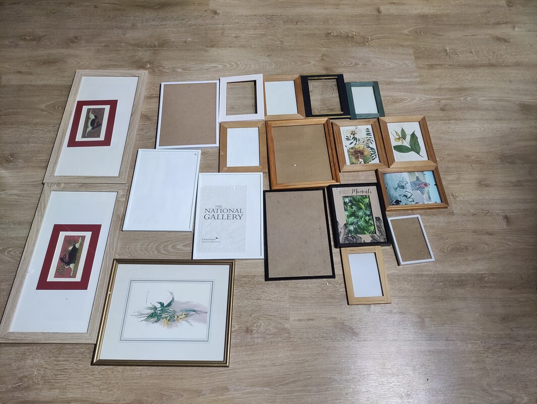 Elbląg Witam sprzedam szkła najlepiej całość i ramki do zdjęć i wiele innych drobiazgów zapraszam osoby