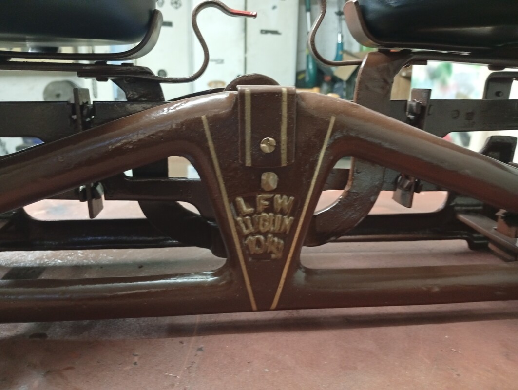 Elbląg Sprzedam wagę szalkową zabytek PRL po całkowitej renowacji atrakcyjny wygląd sprawna do kolekcji lub wystroju