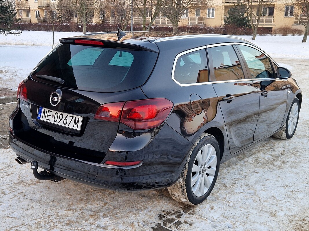 Elbląg Opel Astra J1.4TurboBenz 140 -Klima--Skóry-Alu-NaviSuper StanSerwisowany-Zarejestrowany w Polsce2012