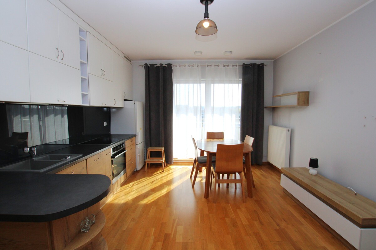 Elbląg NIERUCHOMOŚCI ANNA KRASZEWSKA 3-pokojowe mieszkanie do wynajęcia w apartamentowcu przy Al.