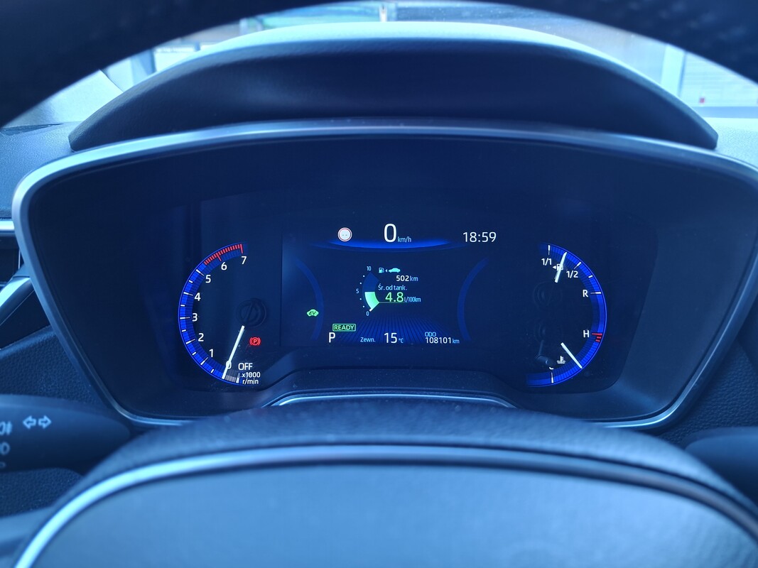 Elbląg Sprzedam hybrydową Toyotę Corollę 1.8,rocznik 2019.Wersja Comfort z pakietem protection, tech i style. Przebieg