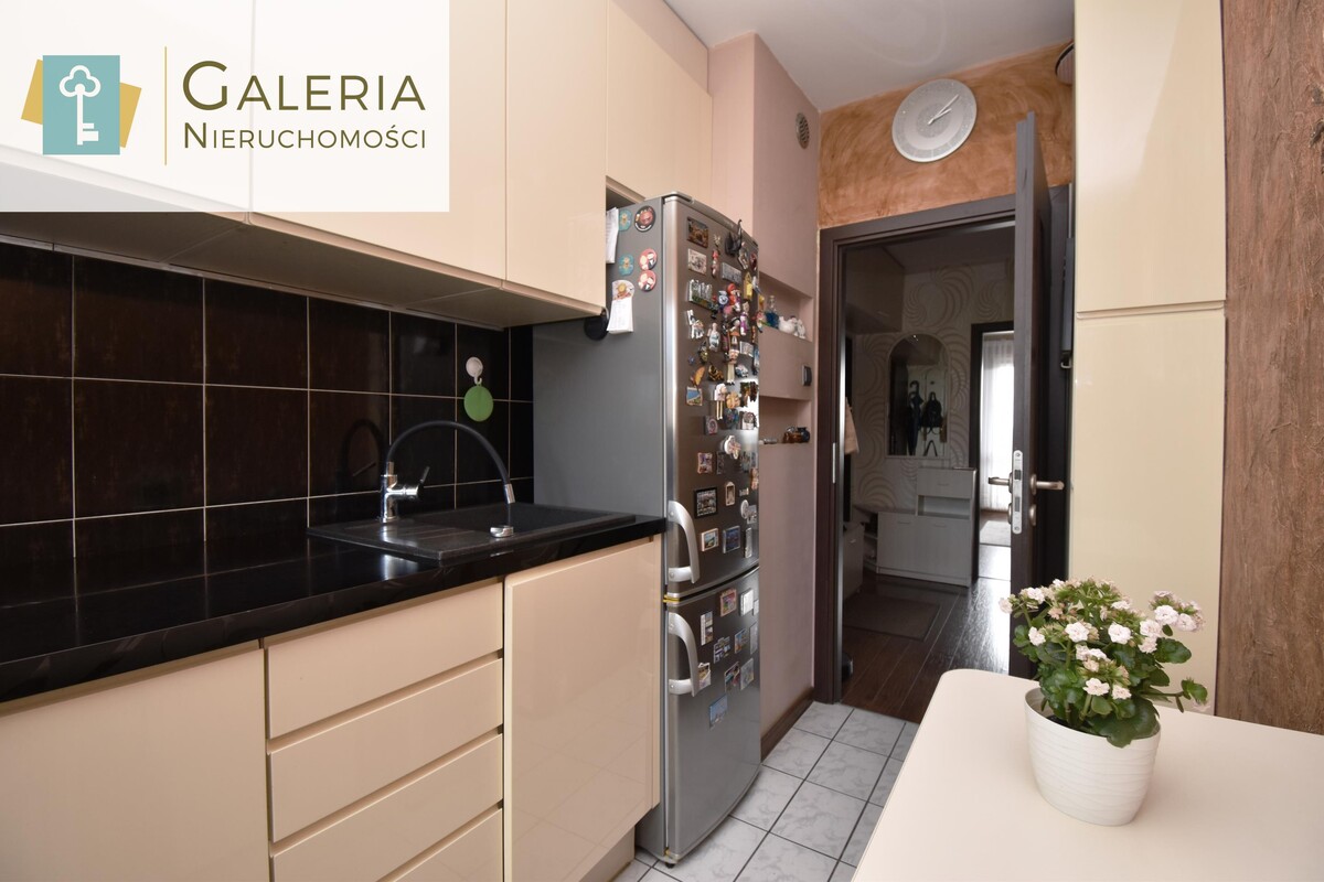 Elbląg GALERIA NIERUCHOMOŚCIZ pasji i miłości do nieruchomościNa sprzedaż: Trzypokojowe, wygodne mieszkanie w świetnej