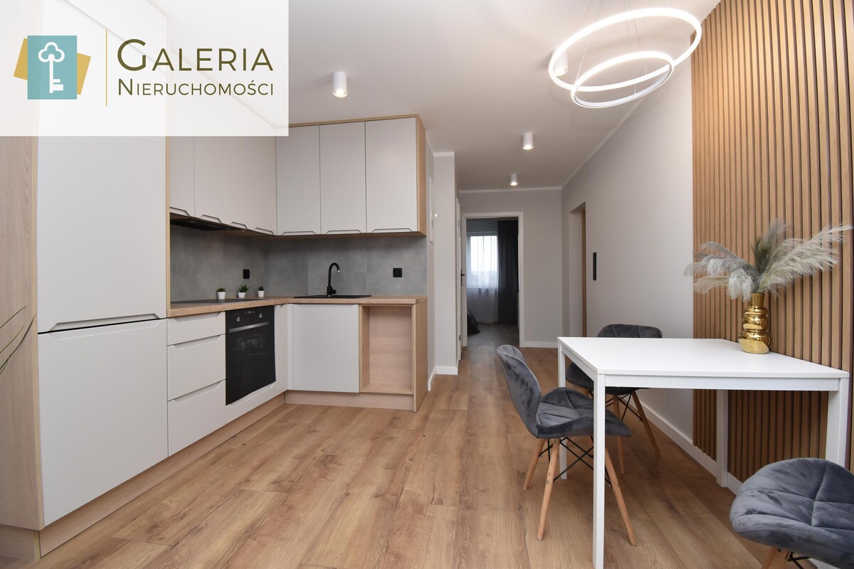 Elbląg GALERIA NIERUCHOMOŚCIZ pasji i miłości do nieruchomościNa sprzedaż: Nowe wnętrze! 3 pokoje z balkonem przy