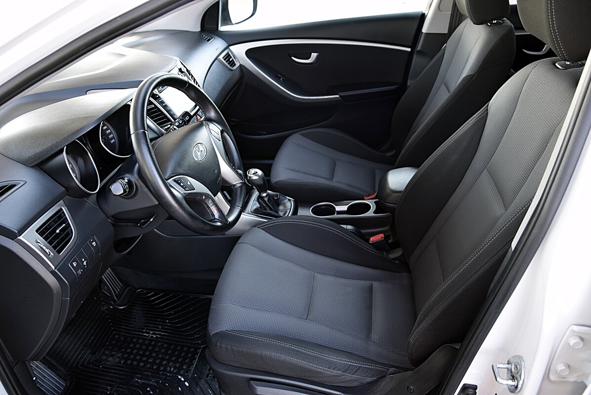 Elbląg Hyundai i30 kombi, 1.6 benzyna, 2014 rok, z oryginalnym przebiegiem Auto gotowe do jazdy bez wkładu