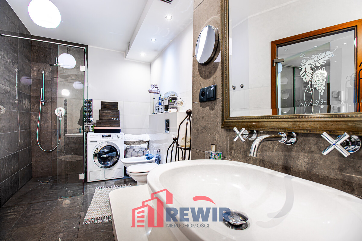 Elbląg RewiR NieruchomościWybierz Swój❤️Wymarzony RewiR Nowoczesny apartament w centrum Elbląga z