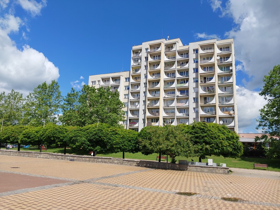 Elbląg Mieszkanie 2 pokojowe 47 m2 w świetnej lokalizacji w centrum Elbląga* duży salon* balkon* oddzielna