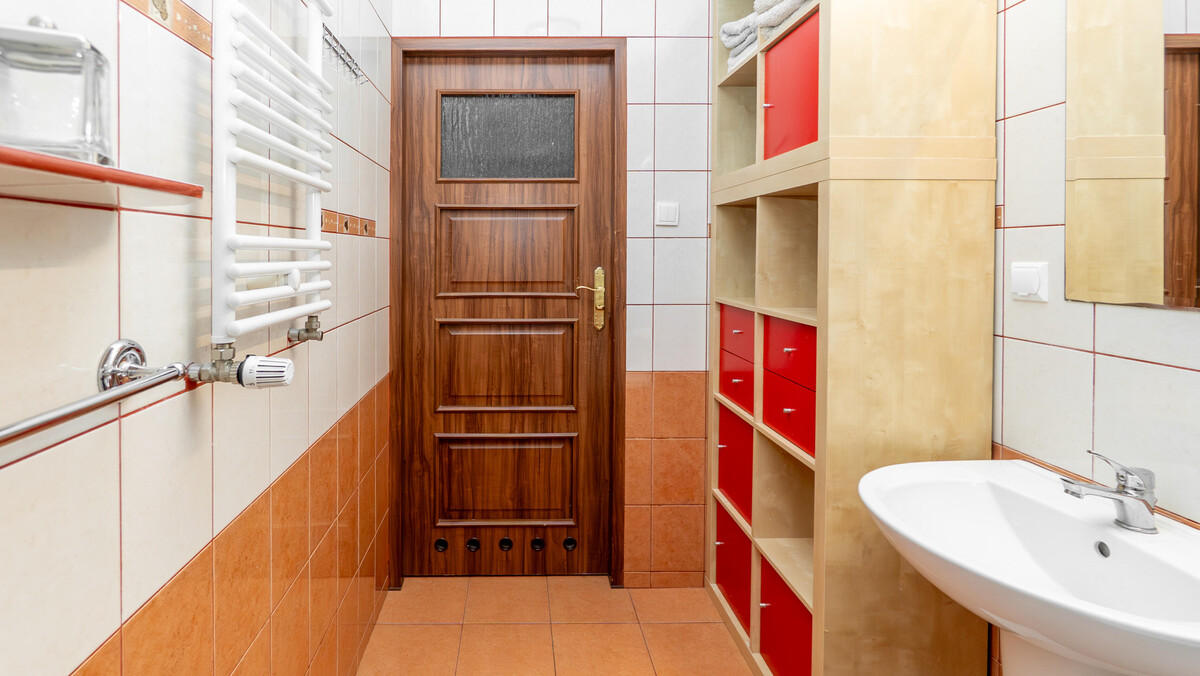 Elbląg TO MY SPRZEDAJEMYNIERUCHOMOŚCI W TYM MIEŚCIEBIURO NIERUCHOMOŚCIAMERICAN HOMEFOR SALE - 2 POKOJE - 3 MAJA