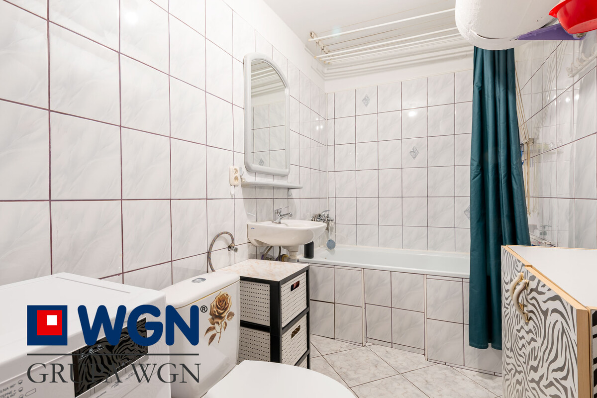 Elbląg Na sprzedaż mieszkanietrzypokojowe o powierzchni 77 m2 w miejscowości Zwierzno , 20 km od Elbląga, 4 km od