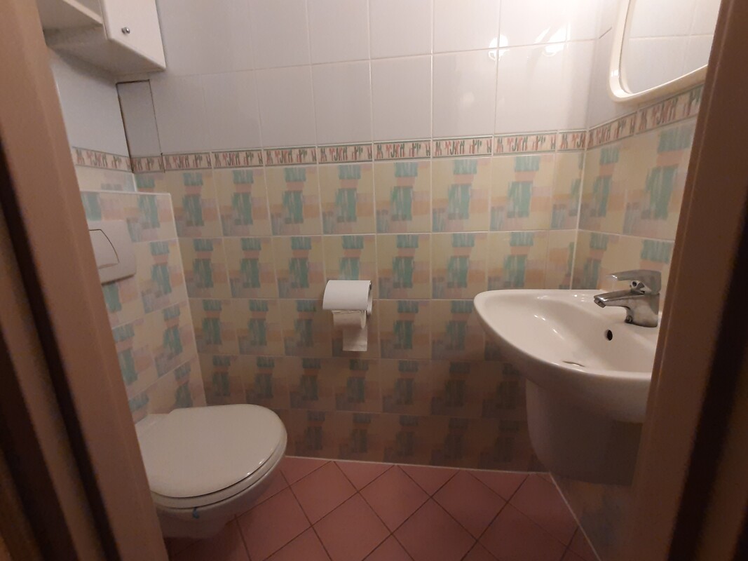 Elbląg Sprzedam mieszkanie. Powierzchnia 65,2 m²Ogrzewanie CO miejskiePiętro 3/3, bez windyCzynsz ok.1100,0