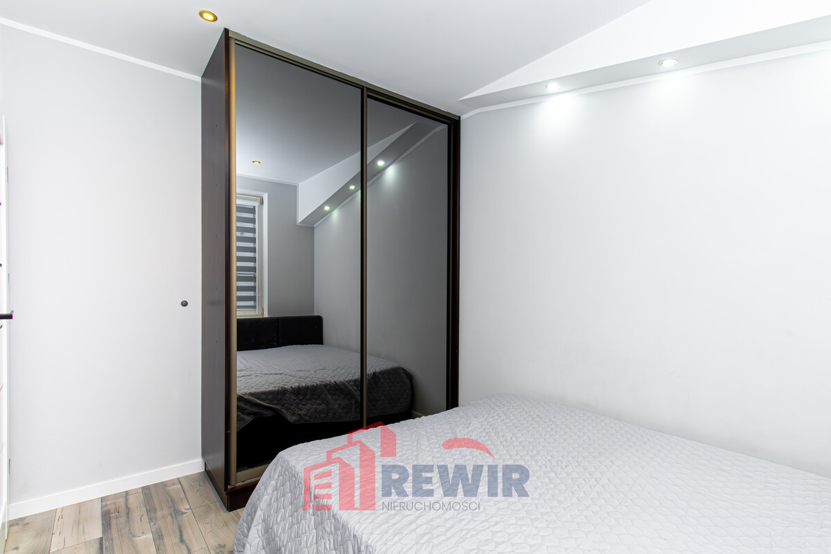 Elbląg RewiR NieruchomościWybierz Swój🎄Wymarzony RewiR Prezentujemy Państwu 2-pokojowe mieszkanie przy