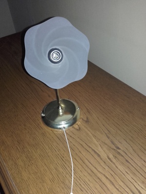 Elbląg Sprzedam żyrandol i kinkiet.