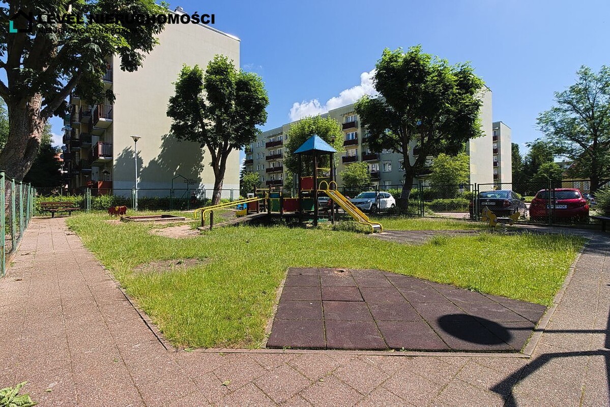 Elbląg LEVEL NIERUCHOMOŚCI Trzypokojowe mieszkanie z balkonemul. Płk. Dąbka 47,99 m2