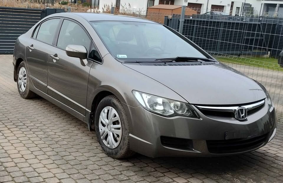 Elbląg 🚗 Honda Civic 1.8 140KM, Przebieg: 192 500 km, 2006/2007 – Zadbana, oszczędna, garażowana!
