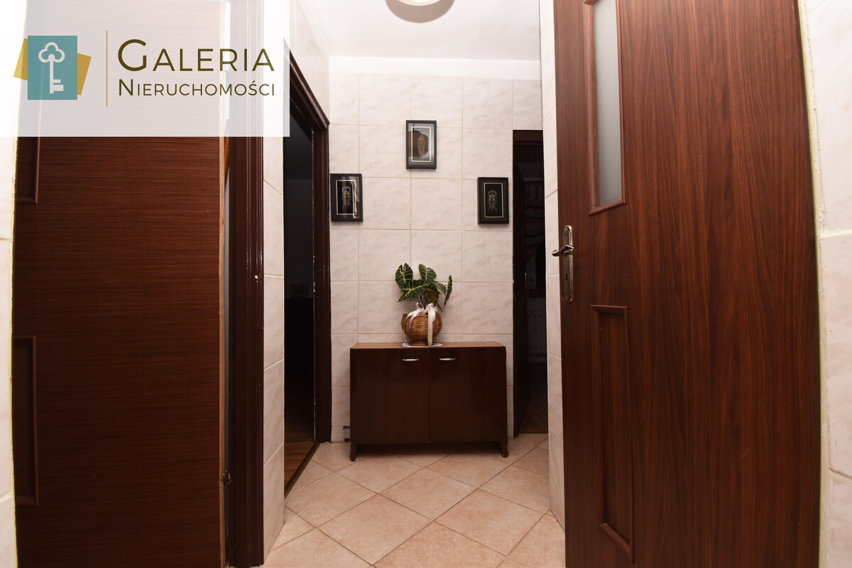 Elbląg GALERIA NIERUCHOMOŚCIZ pasji i miłości do nieruchomościNa wynajem: Trzy pokoje, wolne od zaraz! ul. Kosynierów