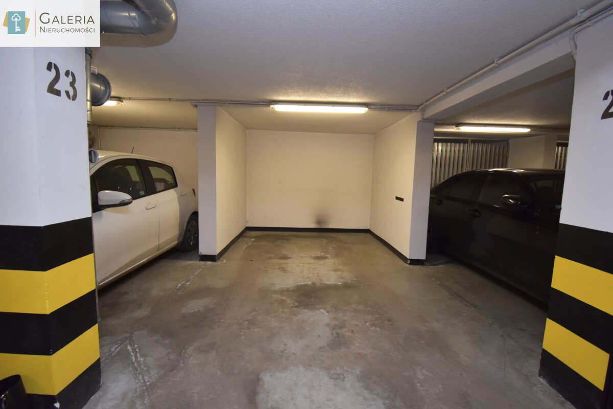 Elbląg GALERIA NIERUCHOMOŚCIZ pasji i miłości do nieruchomościNa sprzedaż: 3-pokojowy apartament w centrum, ul.