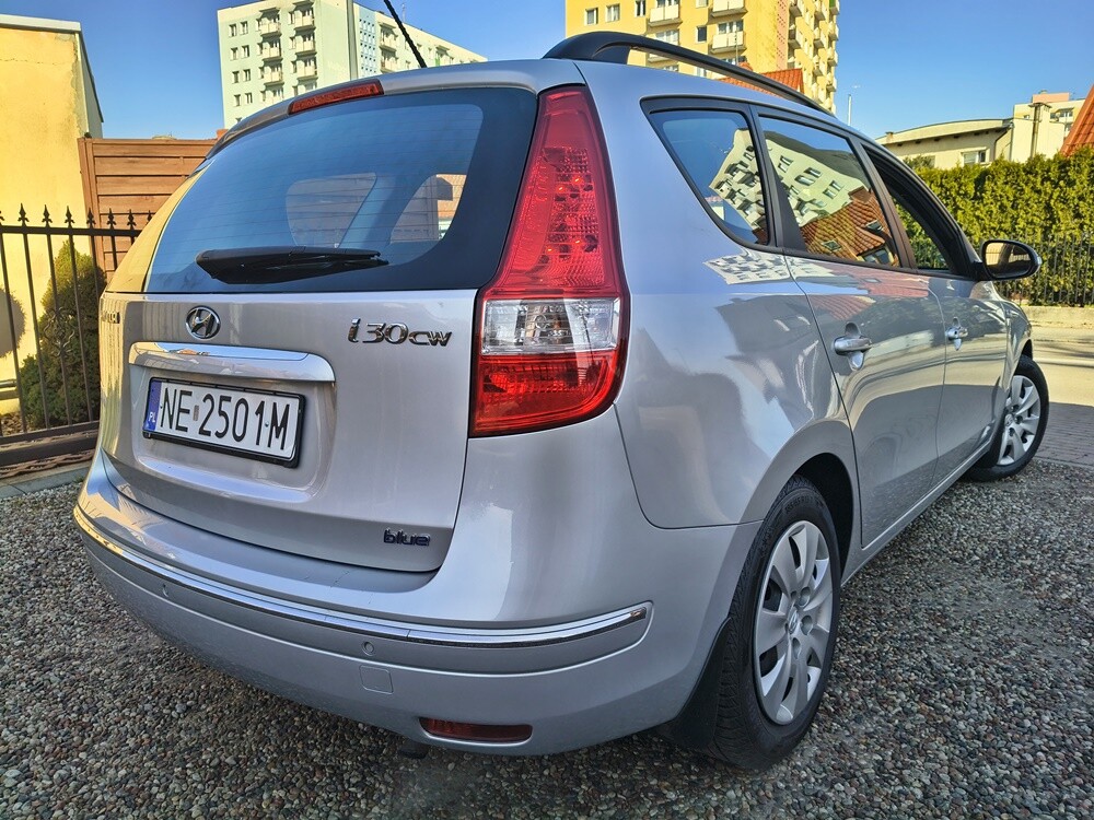 Elbląg HYUNDAI I30 KOMBISILNIK : 1.6 126KM Benzyna!Bogata wersja wyposażenia!