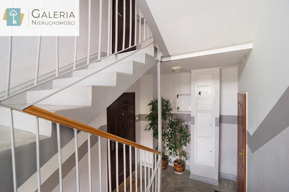 Elbląg GALERIA NIERUCHOMOŚCIZ pasji i miłości do nieruchomościNa sprzedaż: 4 pokoje | balkon | 67,5 m²