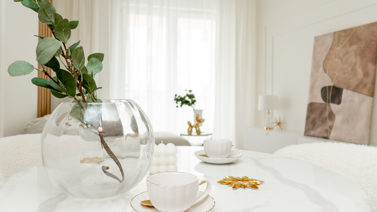 Elbląg TO MY SPRZEDAJEMYNIERUCHOMOŚCI W TYM MIEŚCIEBIURO NIERUCHOMOŚCIAMERICAN HOMEFOR SALE - 4 POKOJE - ŁĘCZYCKA