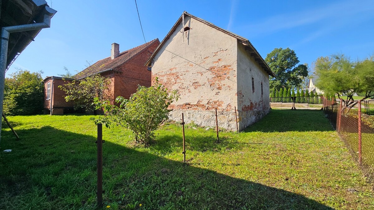 Elbląg BIURO NIERUCHOMOŚCISZULC& SZULCDom - Nowa Wieś, gmina PasłękPowierzchnia domu: 120 m2Powierzchnia działki